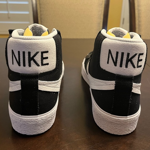 New Nike Zoom Blazer Mid SB Premium Black White Sneaker Shoes Size US 10 - Picture 9 of 13